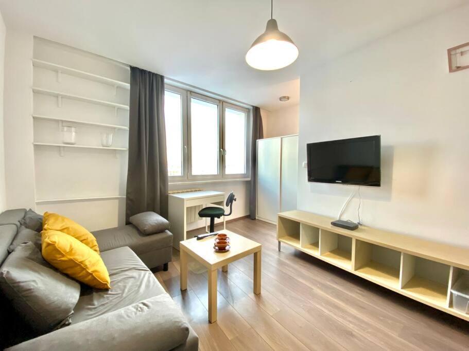Ferienwohnung Studio Muranow By Esteum Host Warschau Exterior foto